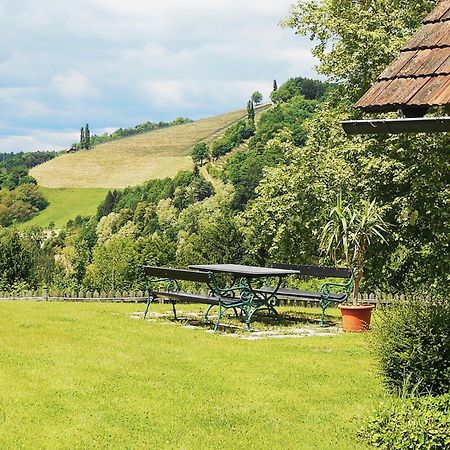 Ferienwohnungen Karin Am Seggauberg Leibnitz Exteriör bild