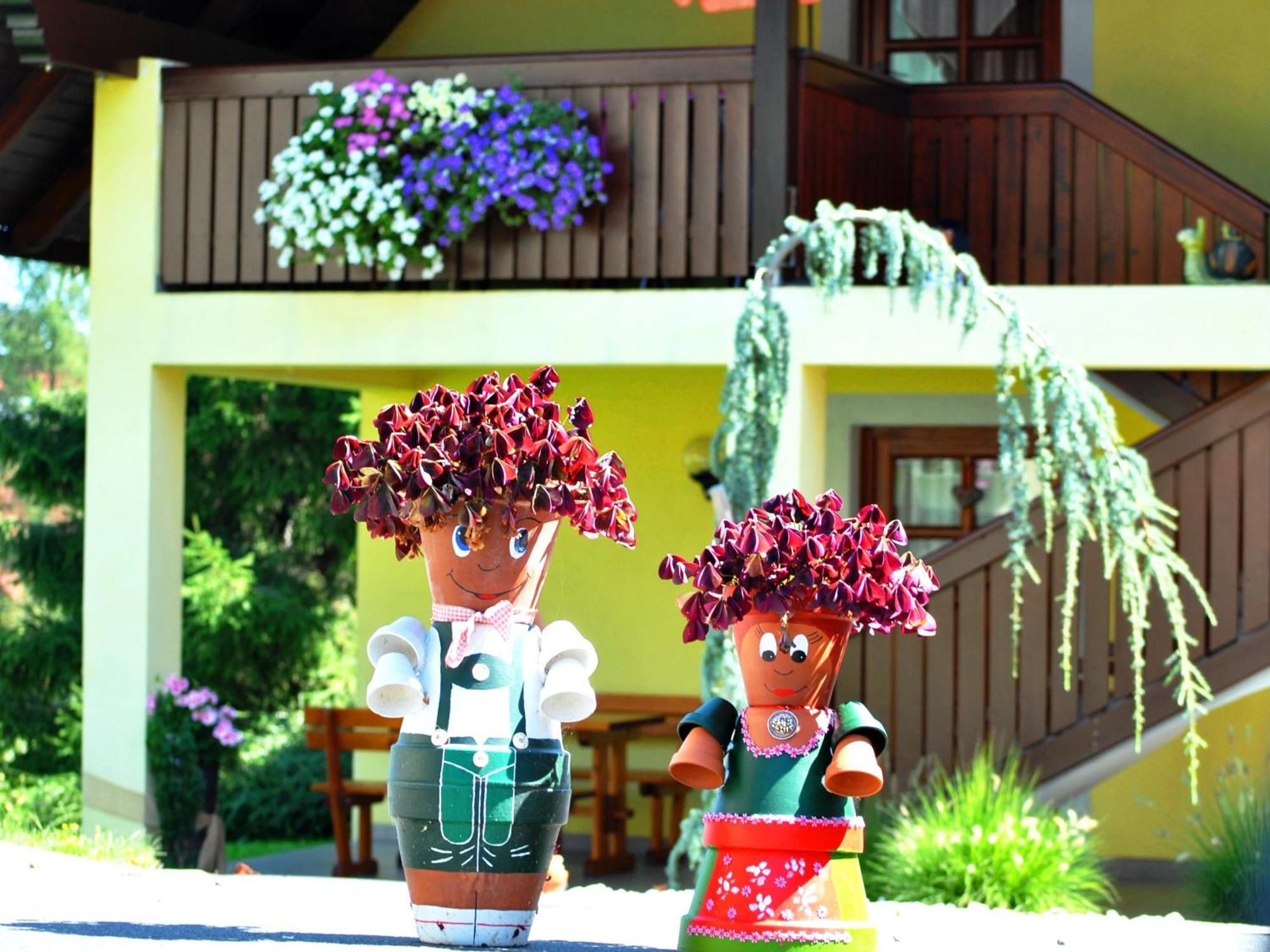 Ferienwohnungen Karin Am Seggauberg Leibnitz Rum bild