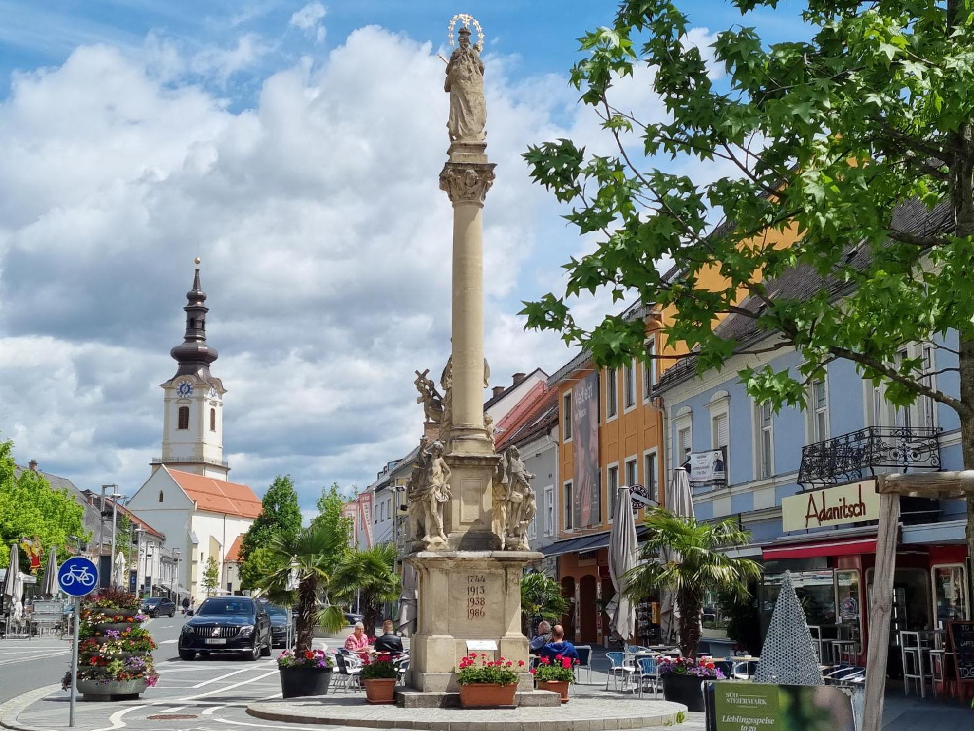 Ferienwohnungen Karin Am Seggauberg Leibnitz Exteriör bild