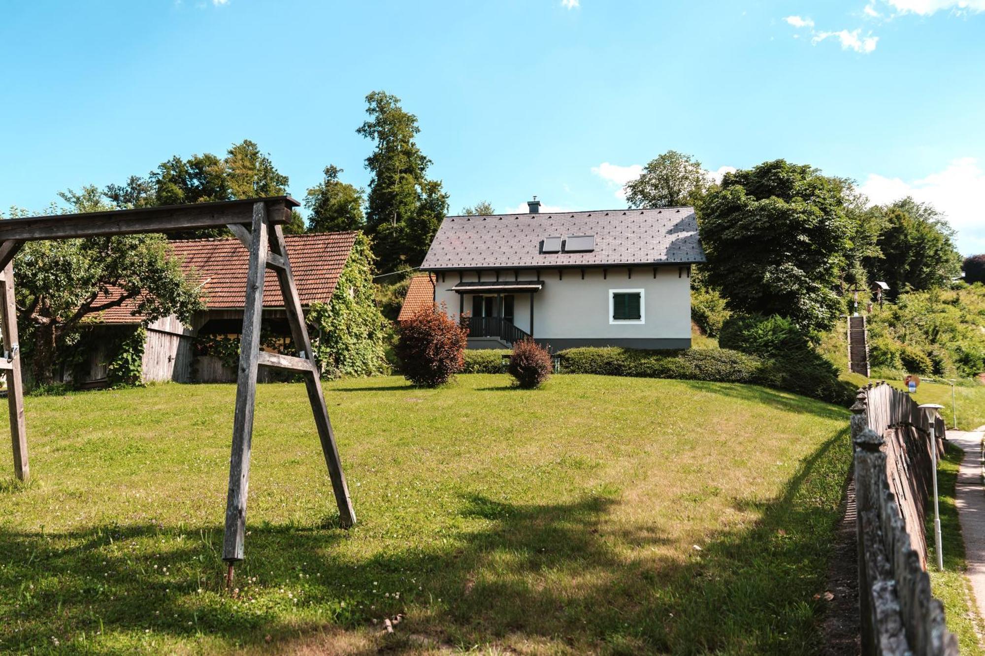 Ferienwohnungen Karin Am Seggauberg Leibnitz Exteriör bild